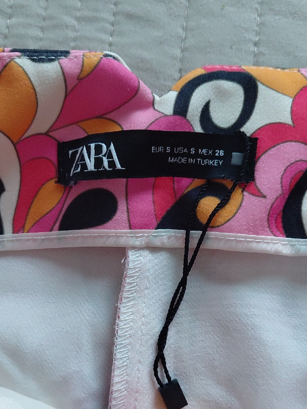 Zara Pink Paisley Floral Pants High Waisted Ankle Crop Pleated Pants - Picture 5 of 11